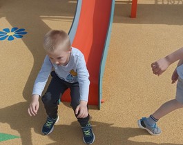 Návštěva nového hřiště v Dolní Branné 